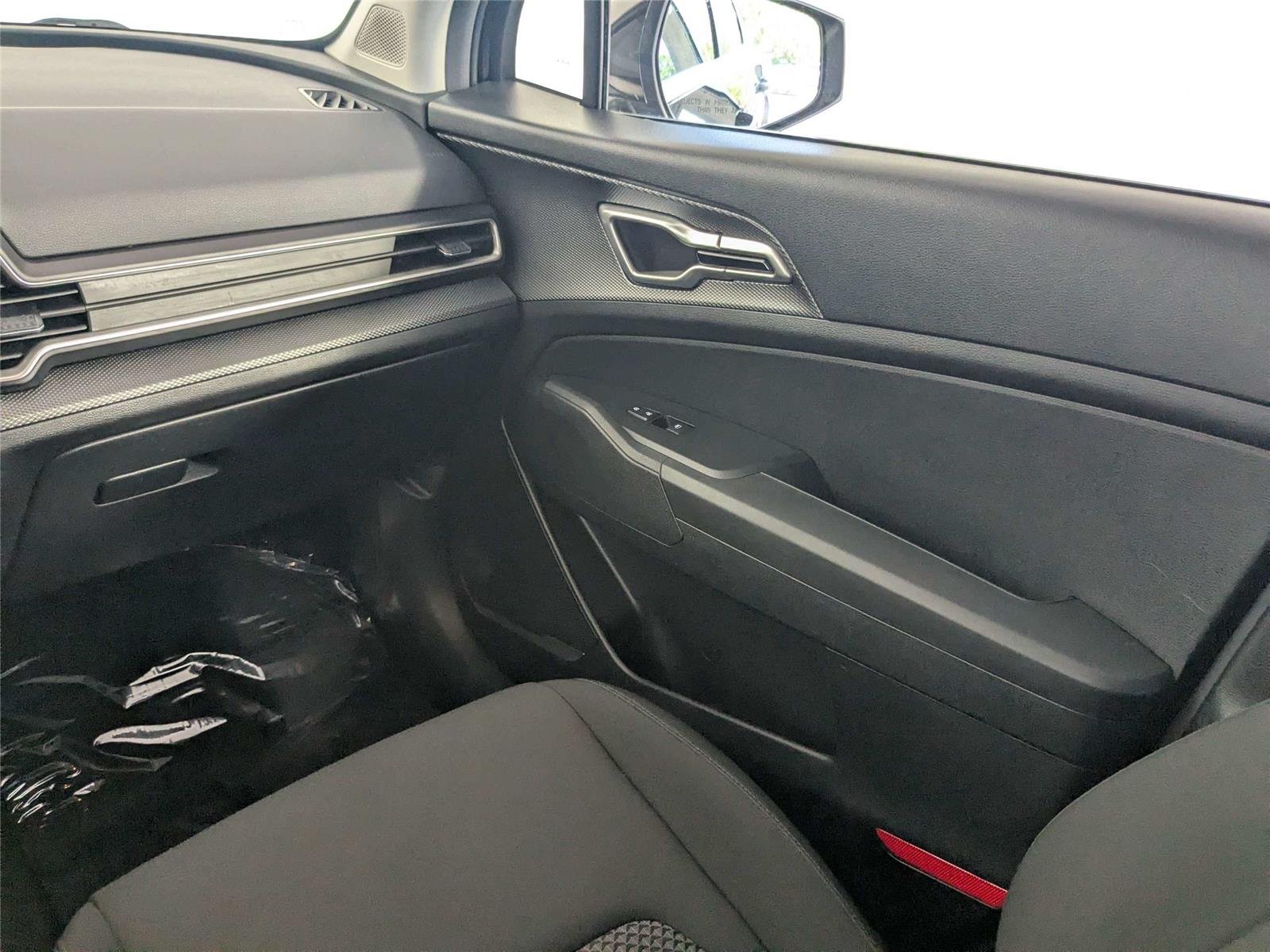 Used 2024 Fusion Black Kia LX image 37
