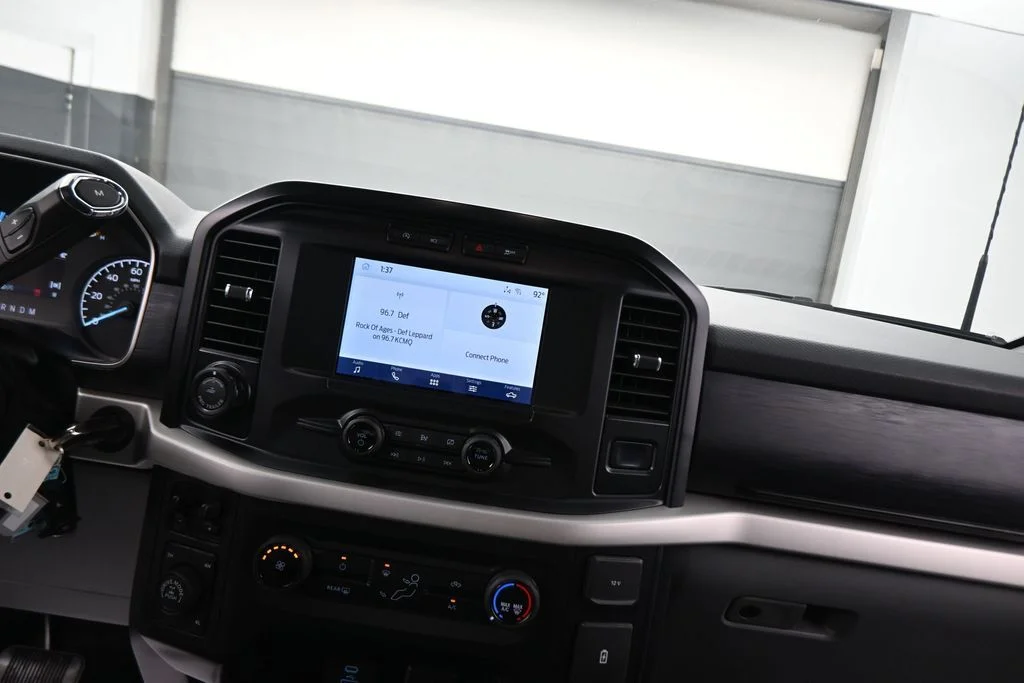 Used 2021 Blue Ford XL image 45
