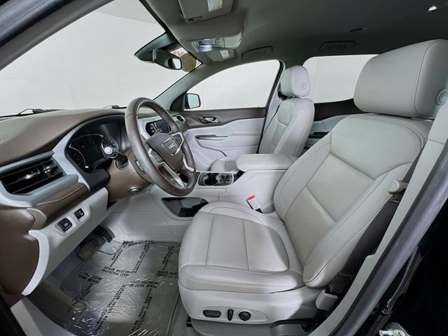 2023 GMC Acadia SLT - Photo 10