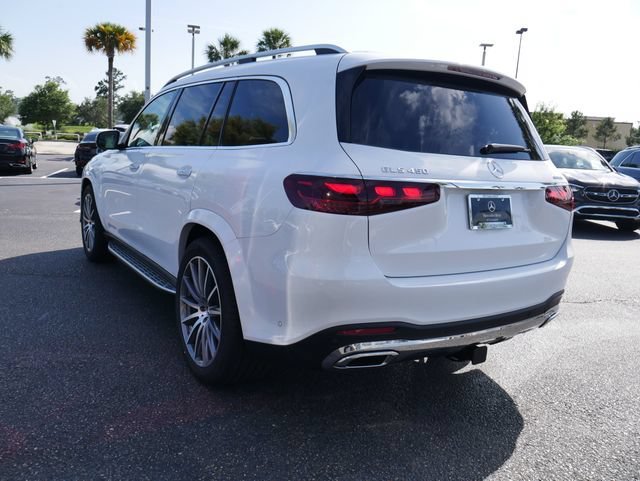 New 2026 MANUFAKTUR Moonlight White Metallic Mercedes-Benz GLS 450 image 30