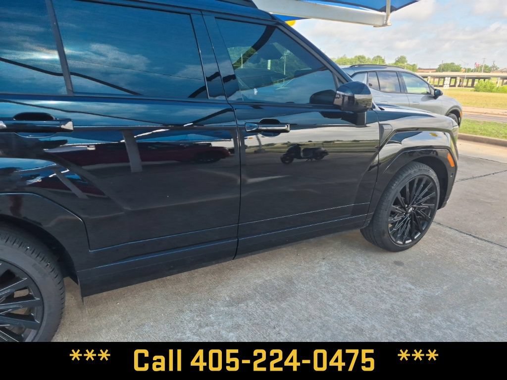 Used 2024 Black Hyundai Calligraphy image 17