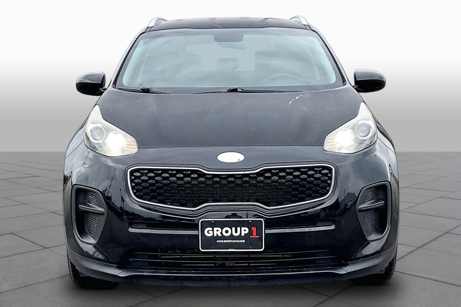 Used 2017 Black Cherry Kia LX image 3
