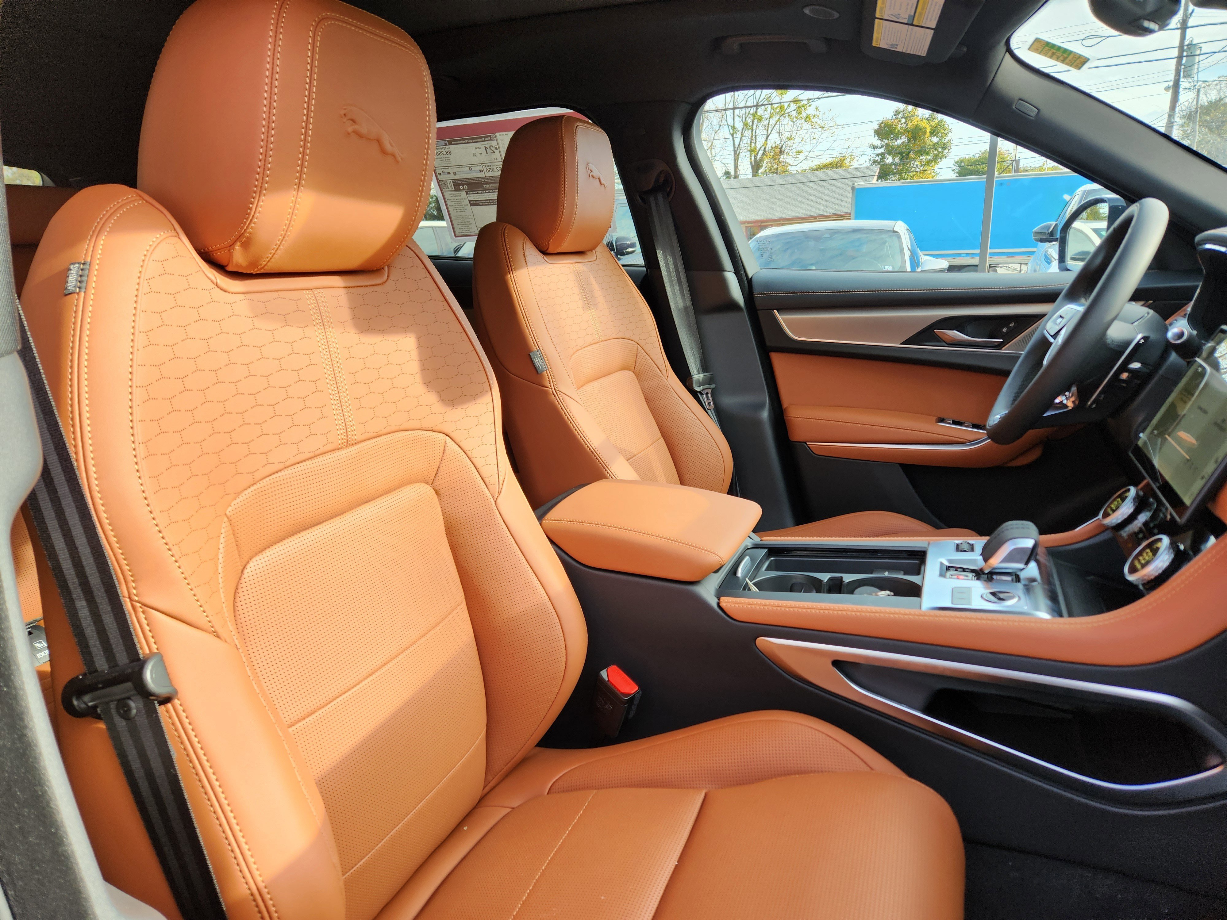 New 2026 Santorini Black Jaguar P400 R-Dynamic S image 12