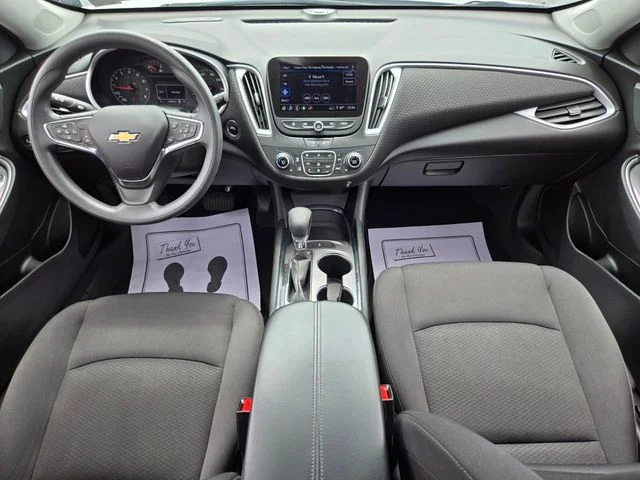 Used 2023 White Chevrolet LT image 14