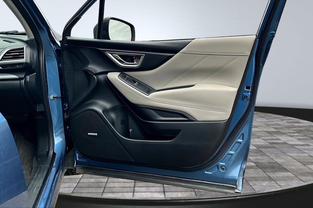 Used 2021 Blue Subaru Limited image 29