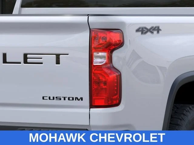 2026 Chevrolet Silverado 2500 HD Custom - Photo 11