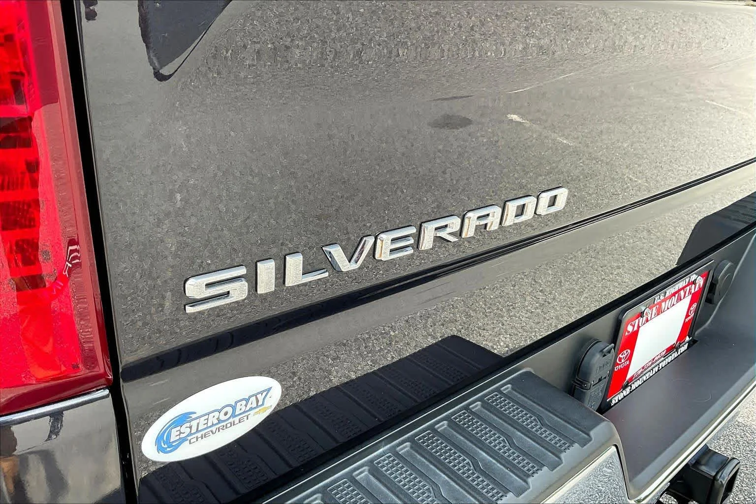 Used 2023 Dark Ash Metallic Chevrolet LT image 20