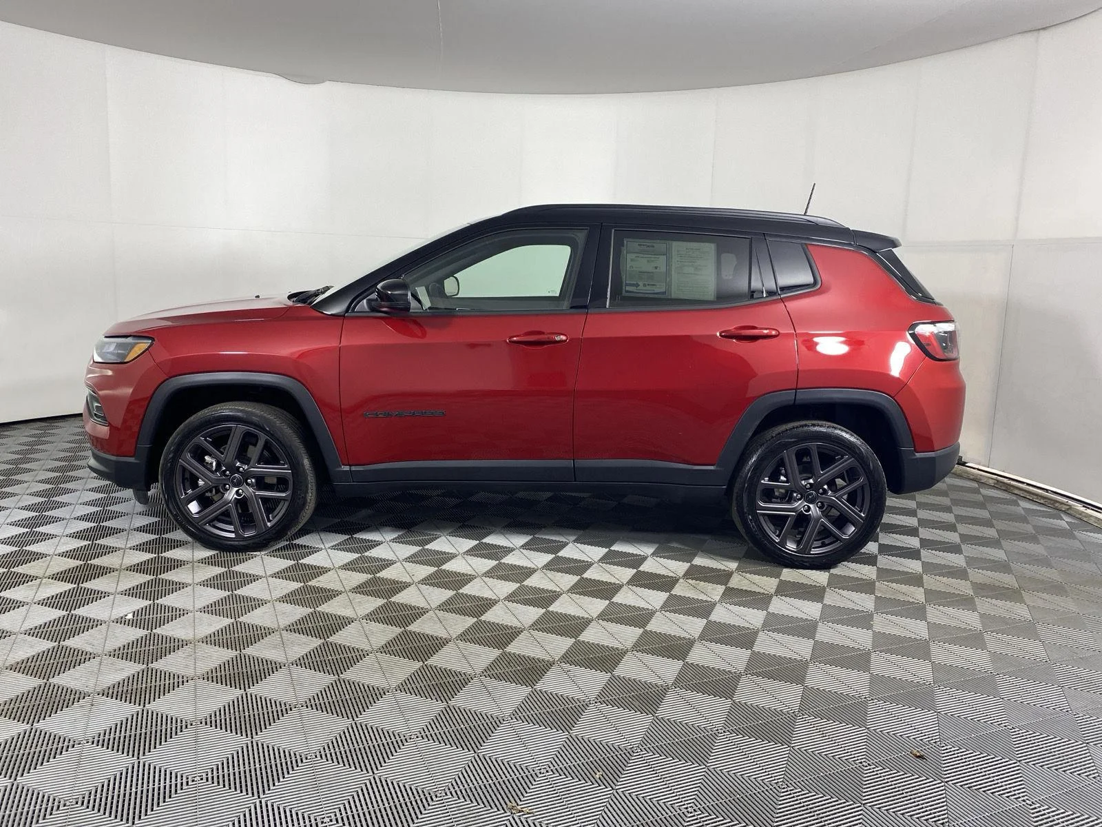Used 2026 Red Hot Pearlcoat Jeep Limited image 11