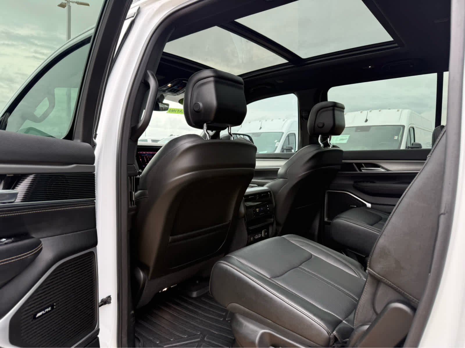 Used 2023 Bright White Clearcoat Jeep Series II Carbide image 18