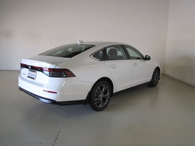 Certified Used 2023 Platinum White Pearl Honda EX image 25