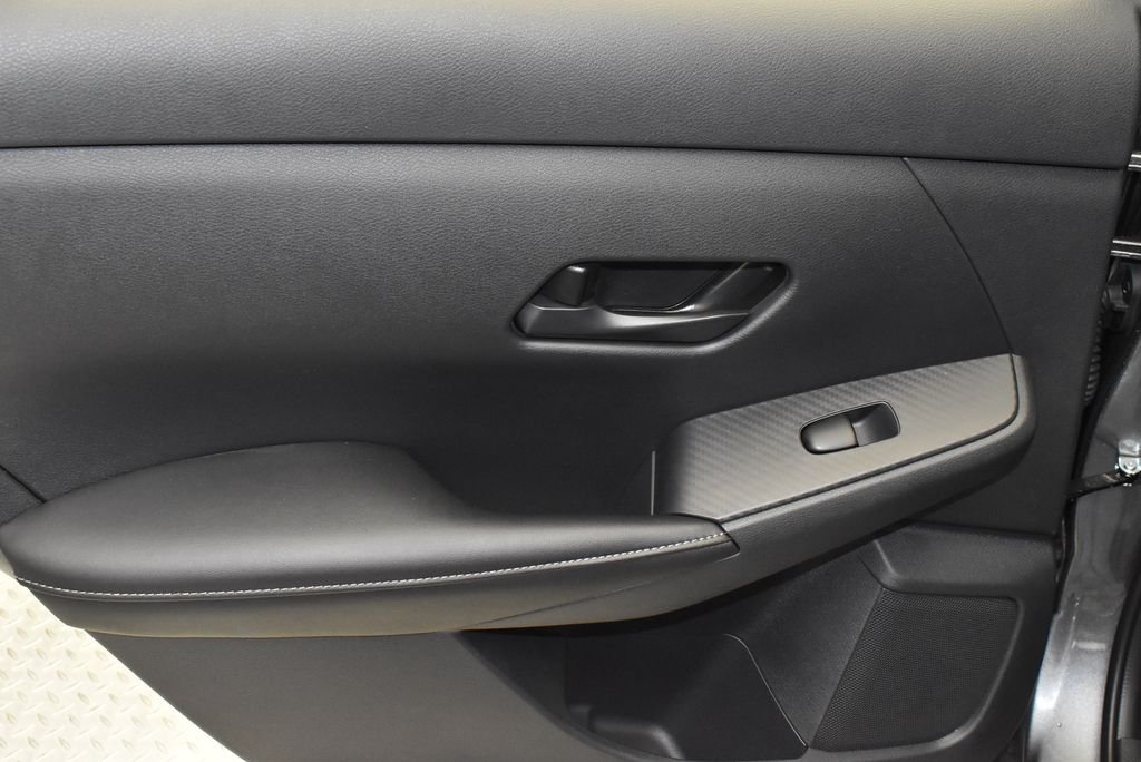 2025 Nissan Sentra SV - Photo 30
