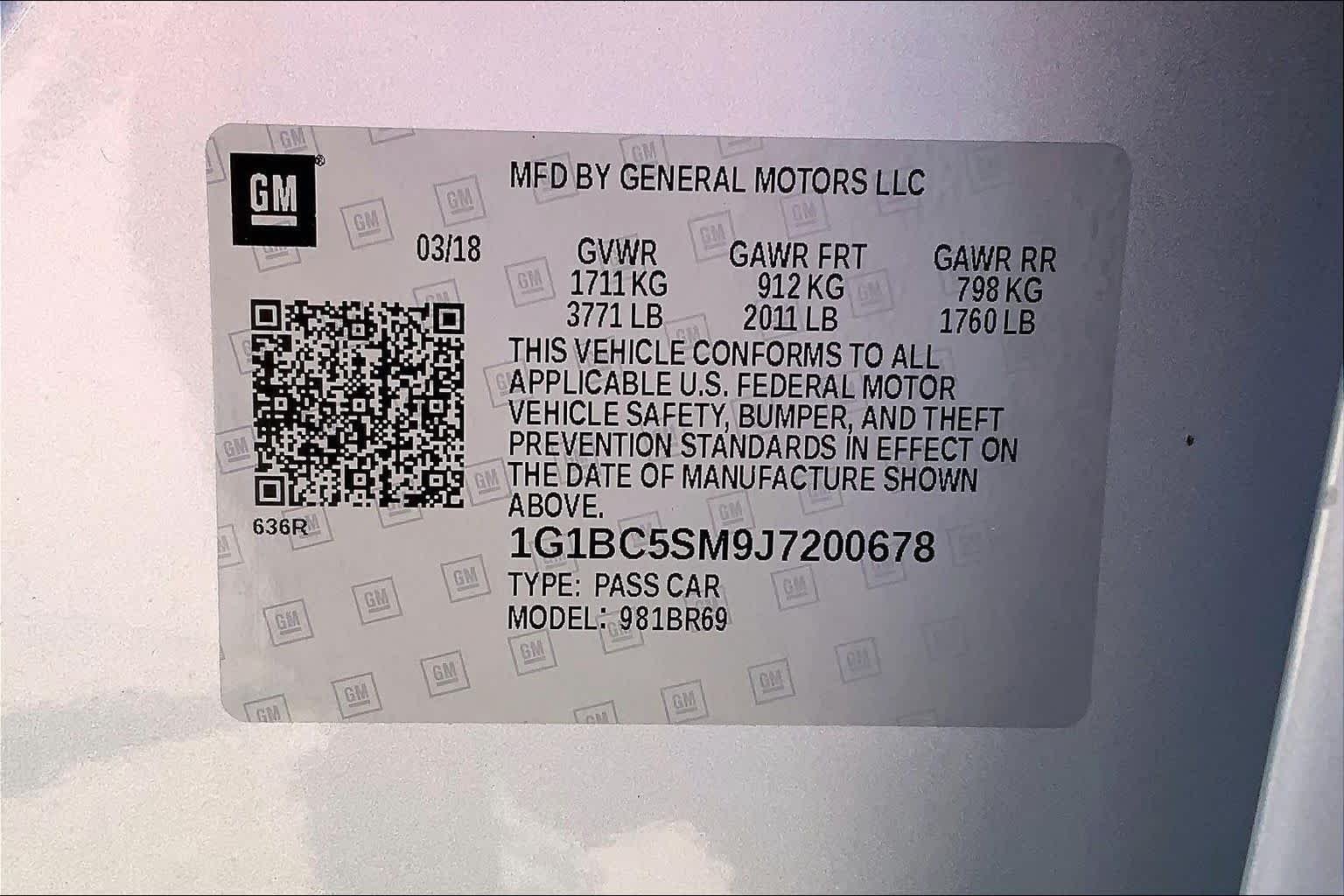 Used 2018 Silver Ice Metallic Chevrolet LS image 33
