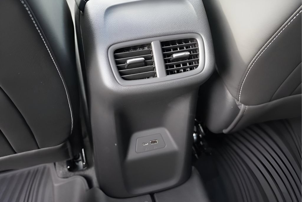 2026 Buick Envision Sport Touring - Photo 25