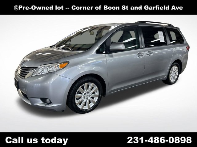 2015 Toyota Sienna Ltd
