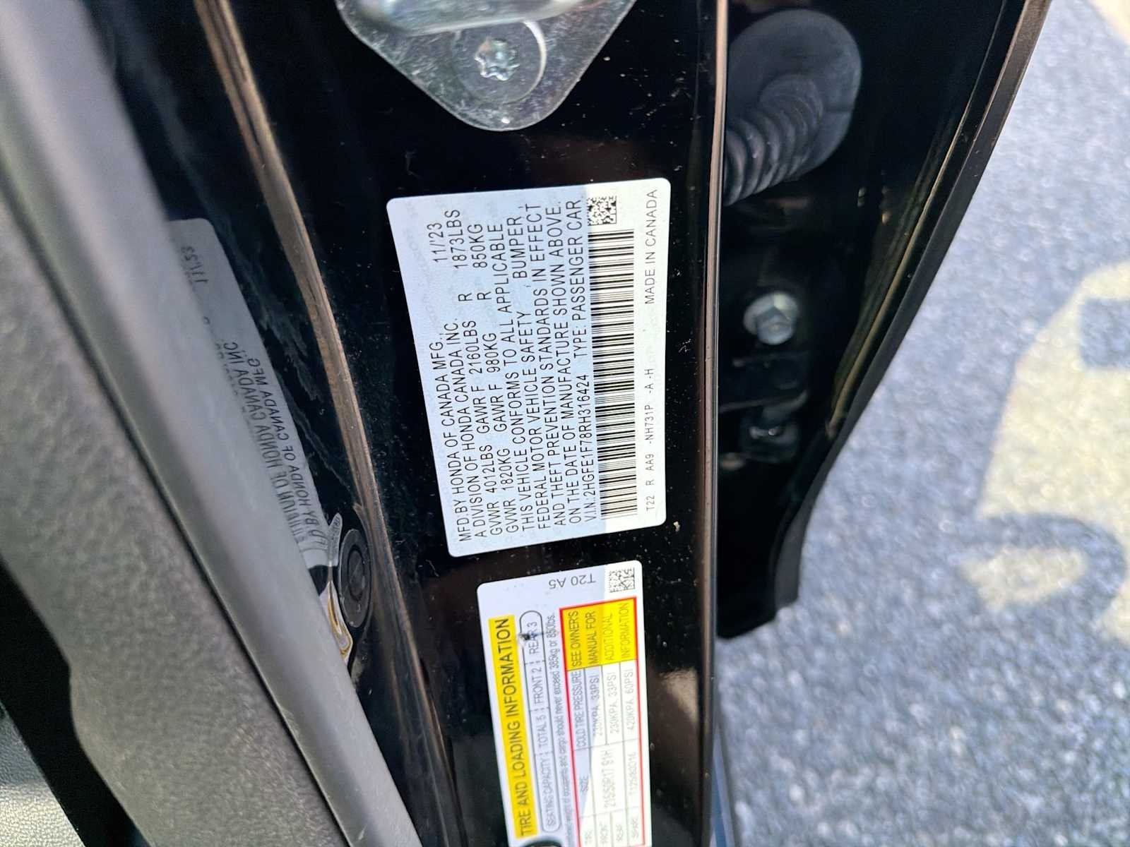 Certified Used 2024 Crystal Black Pearl Honda EX image 34