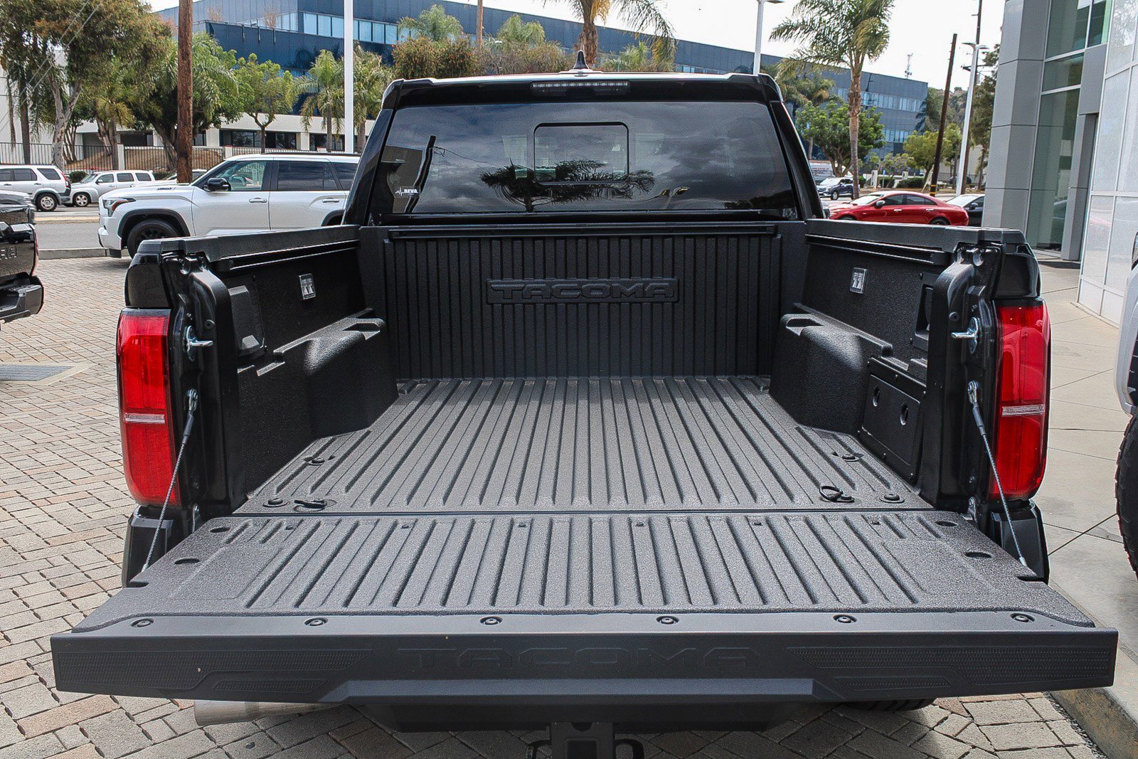 2026 Toyota Tacoma TRD Off Road - Photo 13