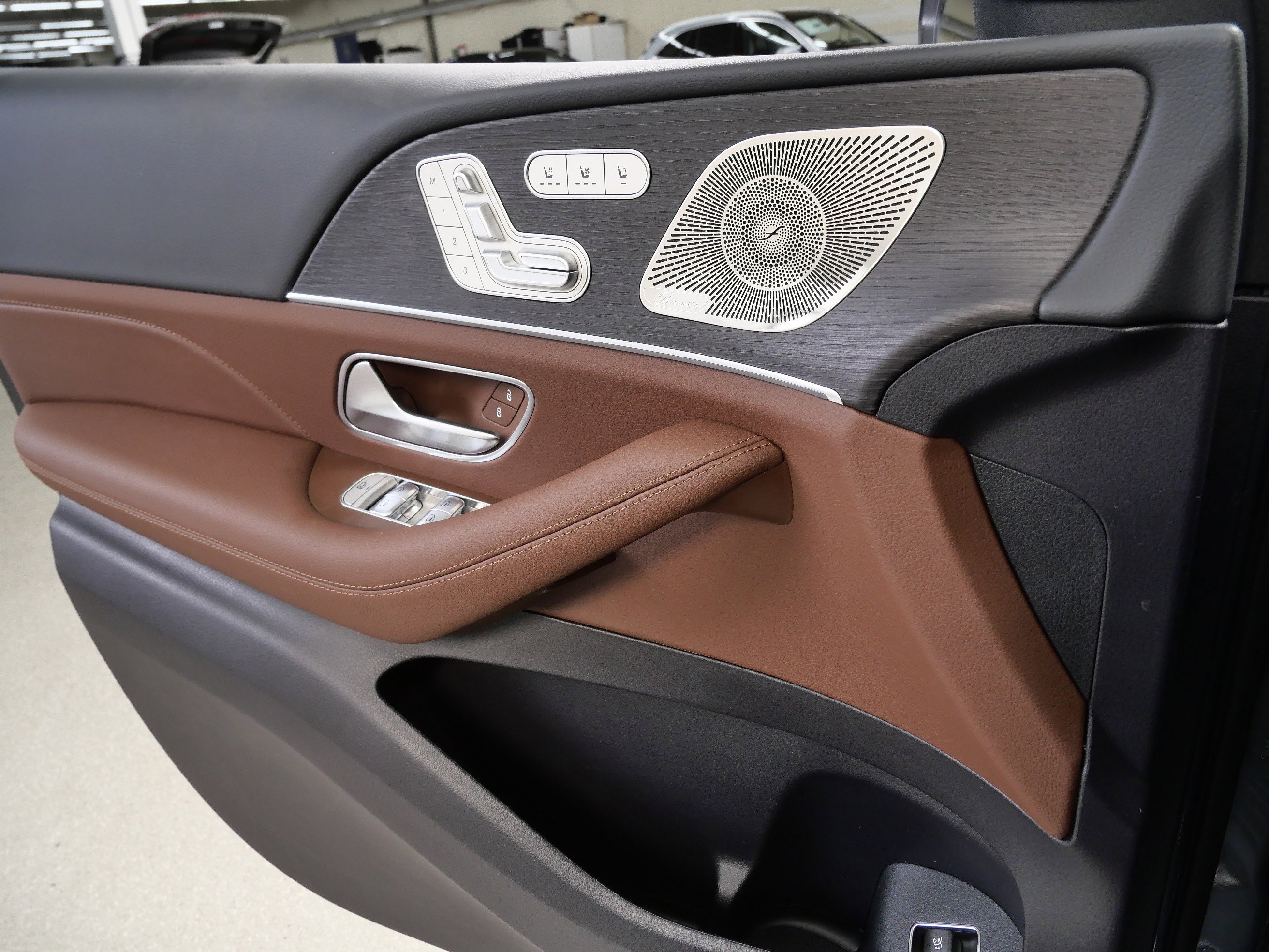 New 2026 Selenite Grey Metallic Mercedes-Benz GLE 350 image 13