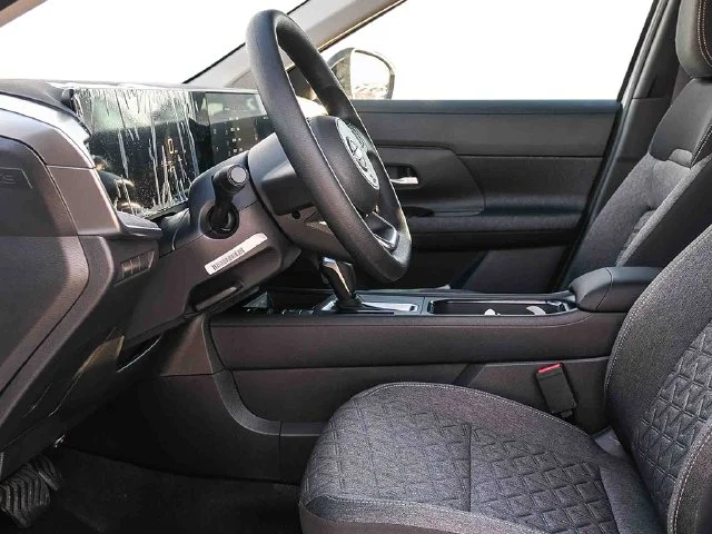 New 2027 Gun Metallic Nissan SV image 9