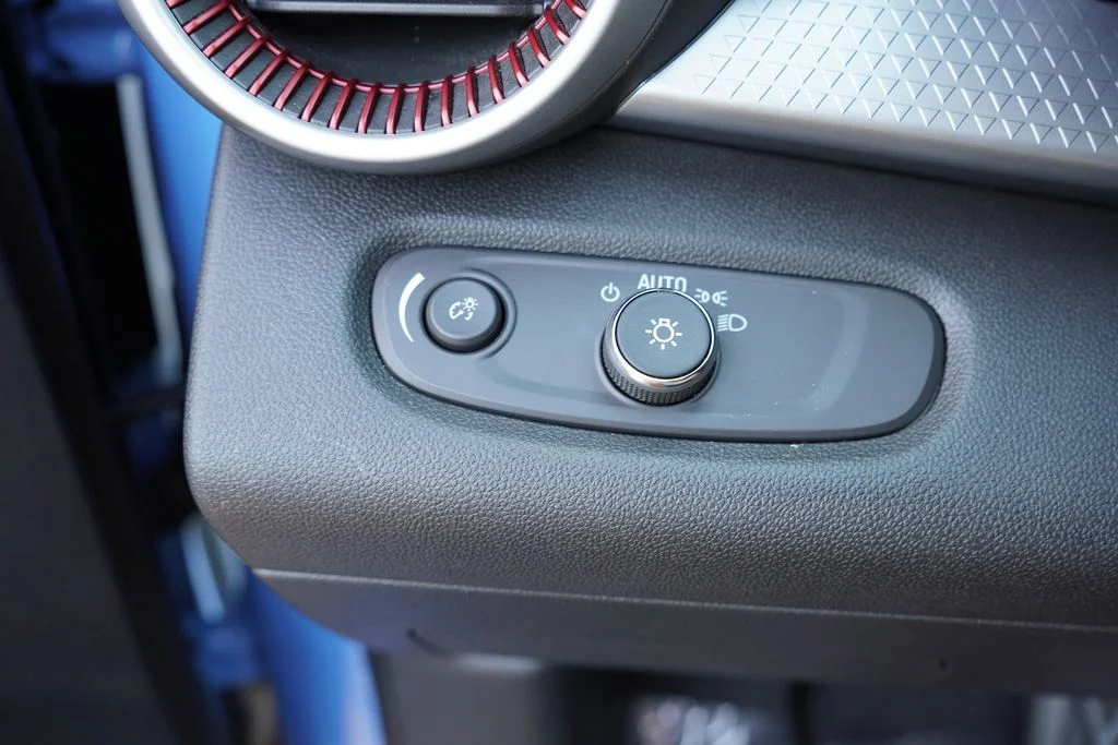 Used 2024 Fountain Blue Chevrolet 1RS image 23