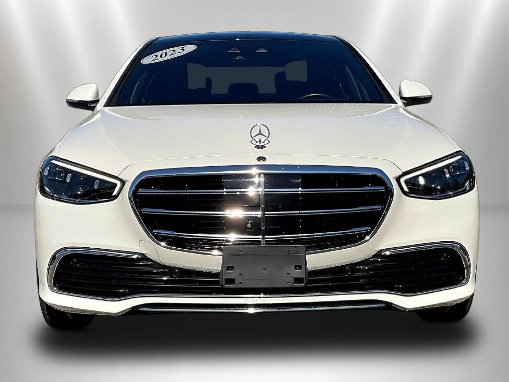 Certified Used 2023 MANUFAKTUR Diamond White Mercedes-Benz S 500 image 2