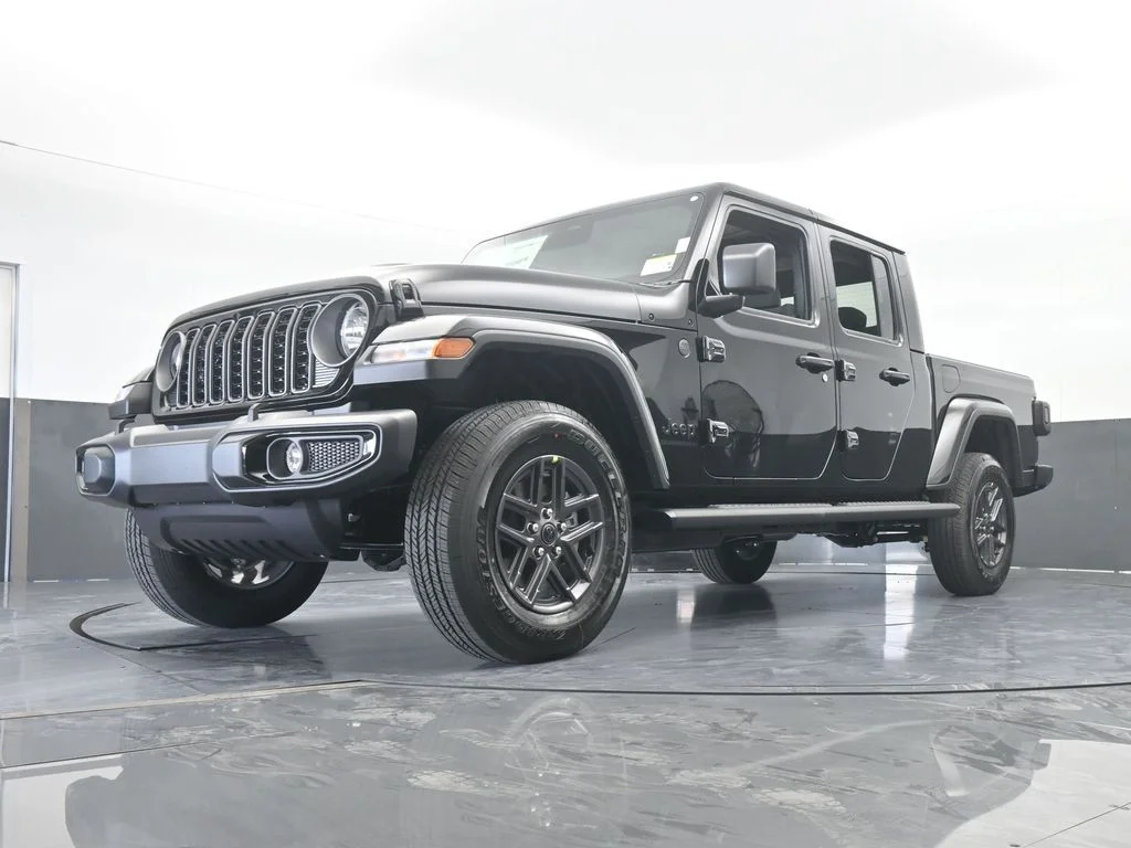New 2026 Black Clear-Coat Exterior Paint Jeep Sport S image 47