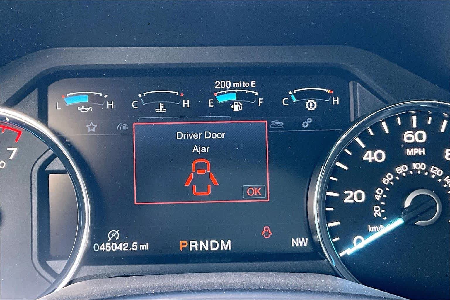 Used 2019 Oxford White Ford LARIAT image 26