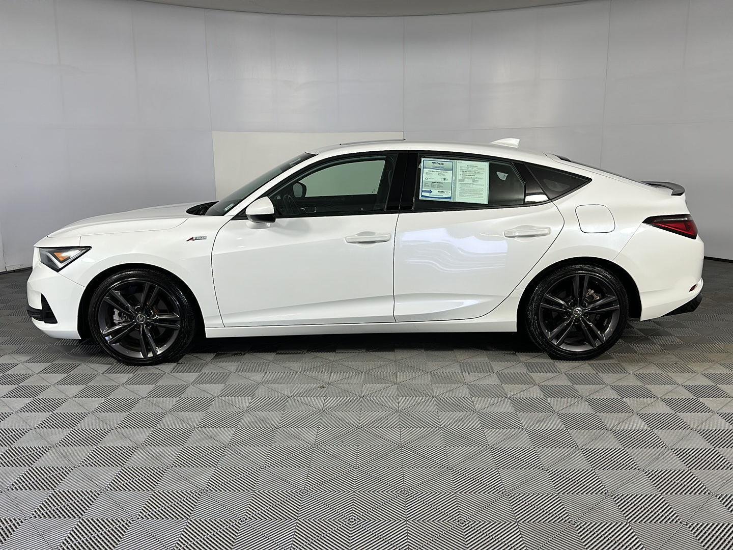Used 2023 Platinum White Pearl Acura w/A-SPEC image 5