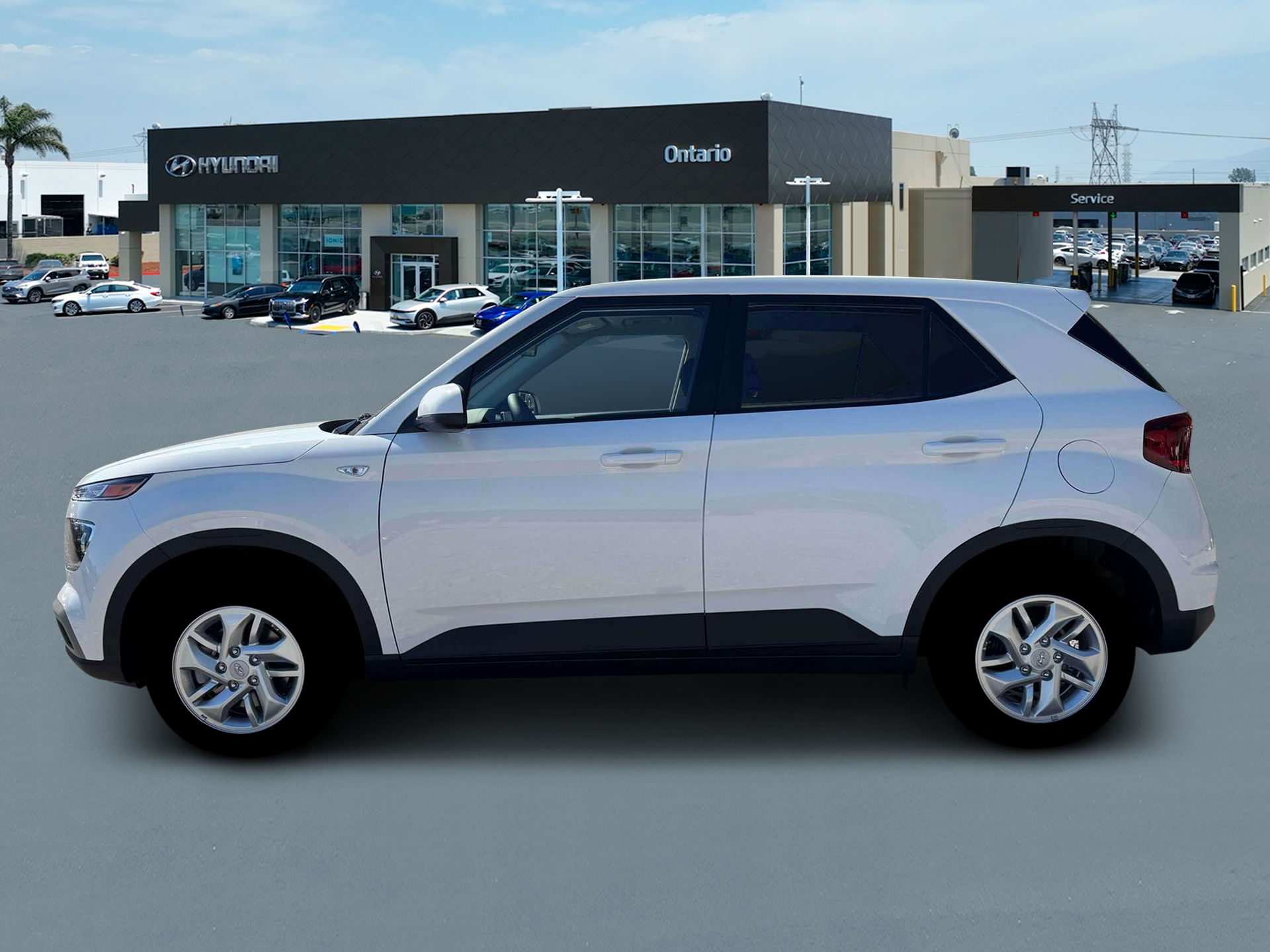 New 2026 White Hyundai SE image 31