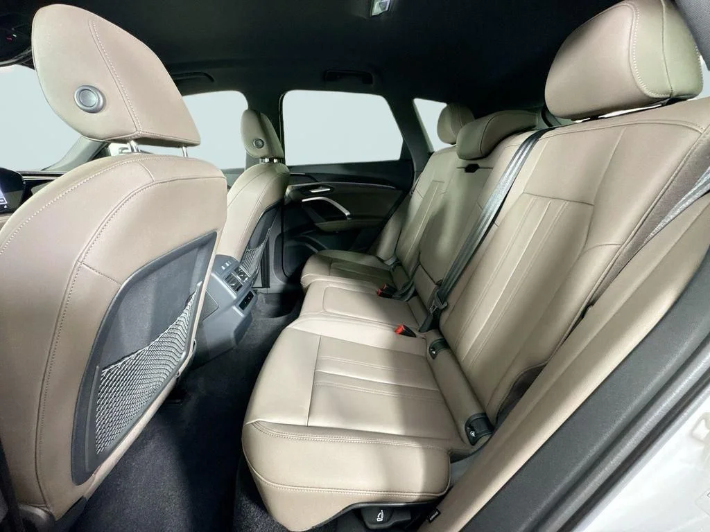 2025 Audi New Q5 Premium - Photo 14
