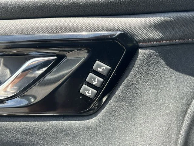Used 2025 Beige Subaru Touring image 37
