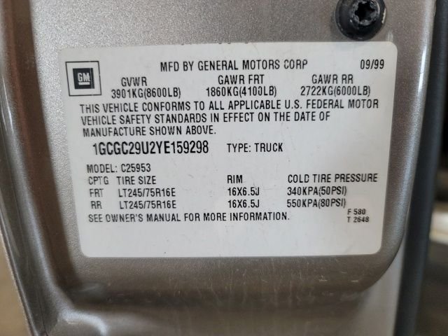 Used 2000 Light Pewter Metallic Chevrolet LS image 17