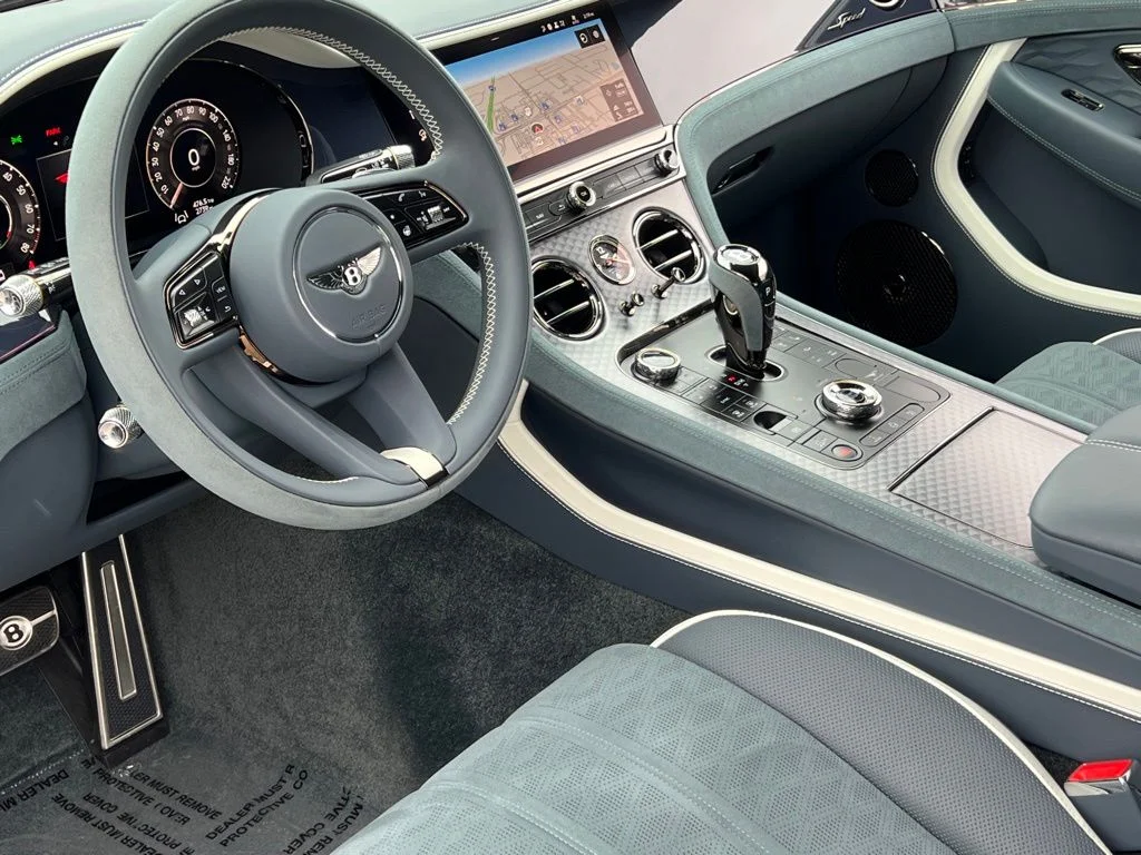 Used 2025 Blue Bentley Speed image 17