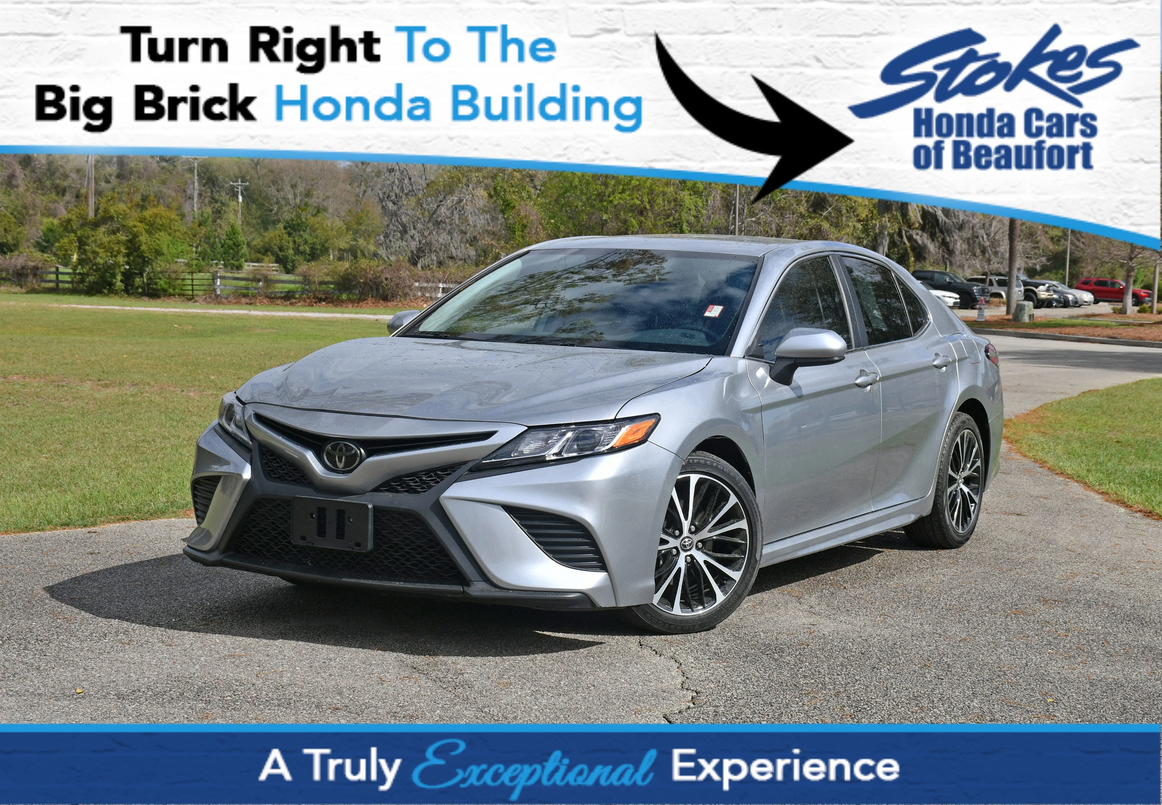 2020 Toyota Camry SE