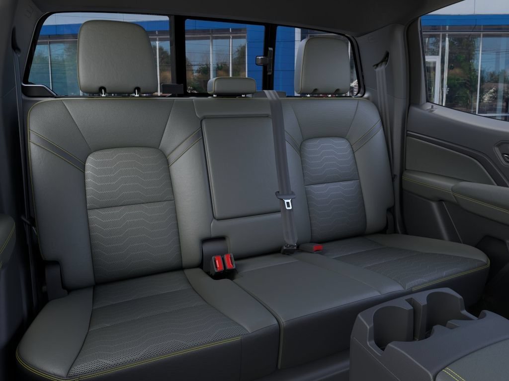 2026 Chevrolet Colorado ZR2 - Photo 17