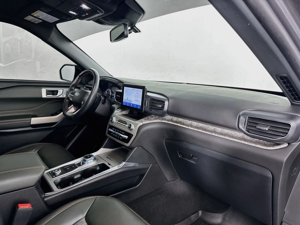 Used 2023 Gray Ford Timberline image 32