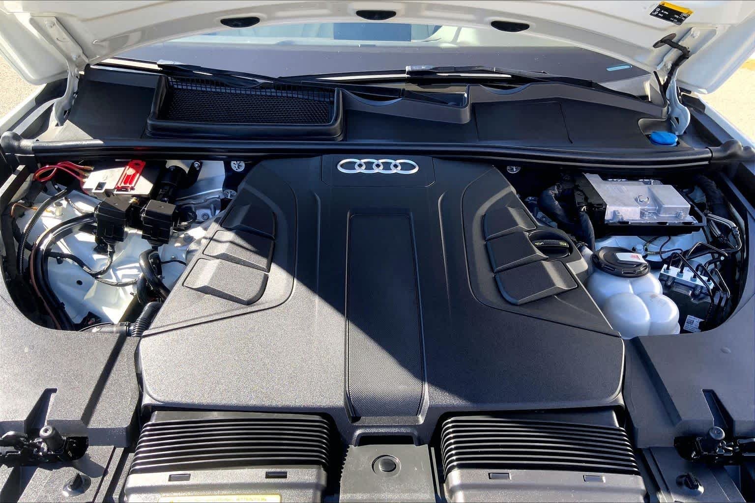 Used 2018 Glacier White Metallic Audi Premium Plus image 31