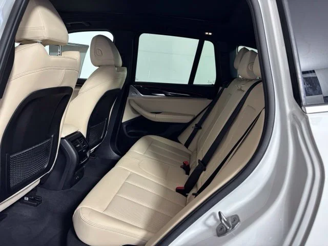 Used 2023 Alpine White BMW xDrive30i image 19