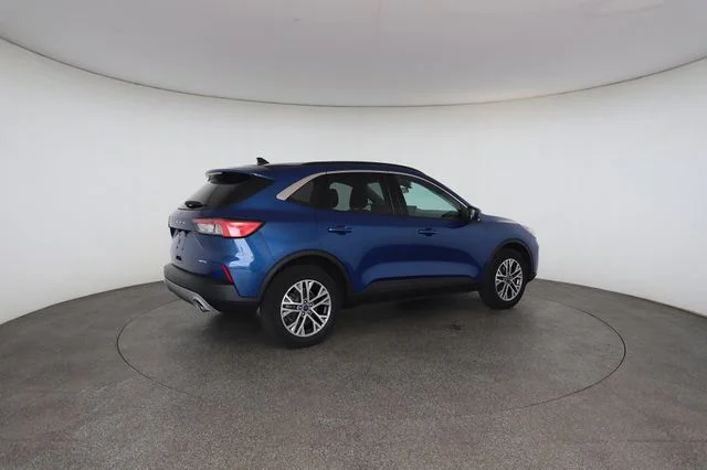 Used 2022 Blue Ford SEL image 20