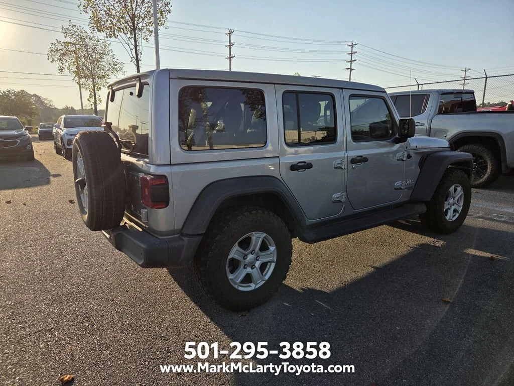 Used 2021 Silver Jeep Unlimited Sport S image 4
