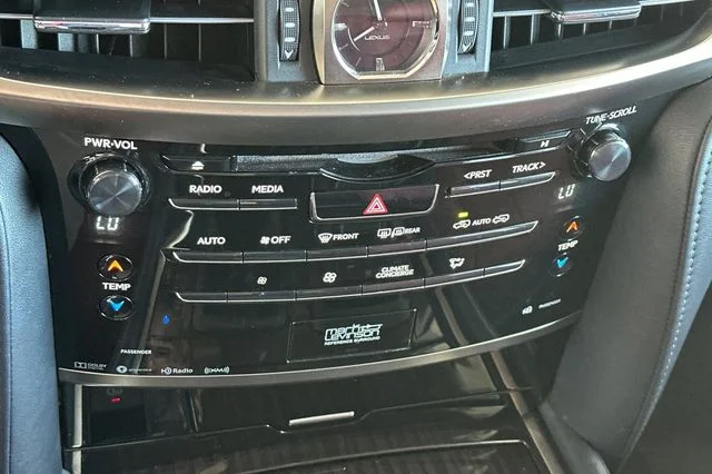 Used 2016 Silver Lexus 570 image 27