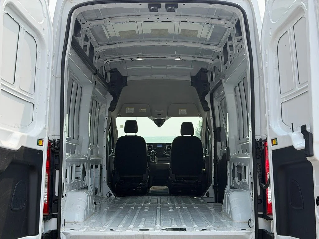 Used 2025 White Ford Base image 10