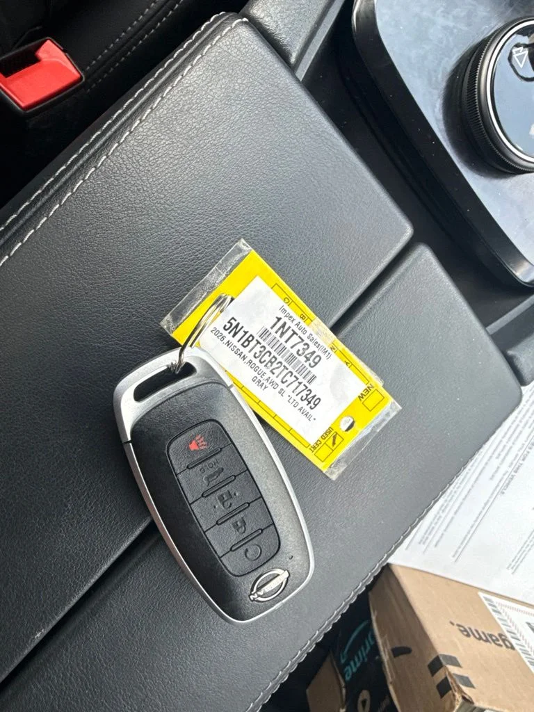 Used 2026 Gray Nissan SL image 5