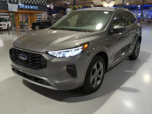 2024 Ford Escape ST-Line