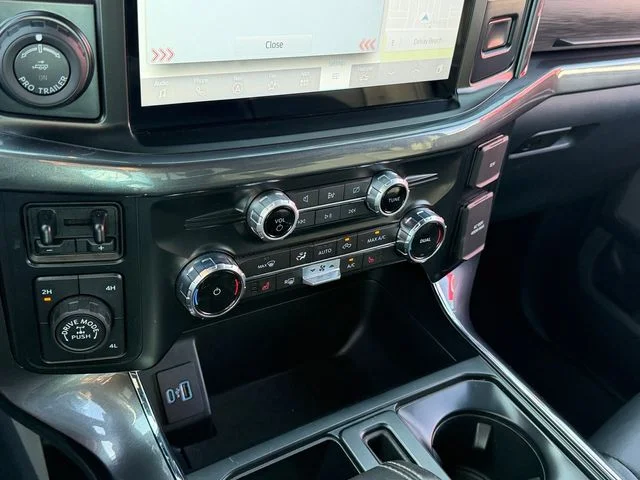 Certified Used 2023 Avalanche Ford XLT image 46
