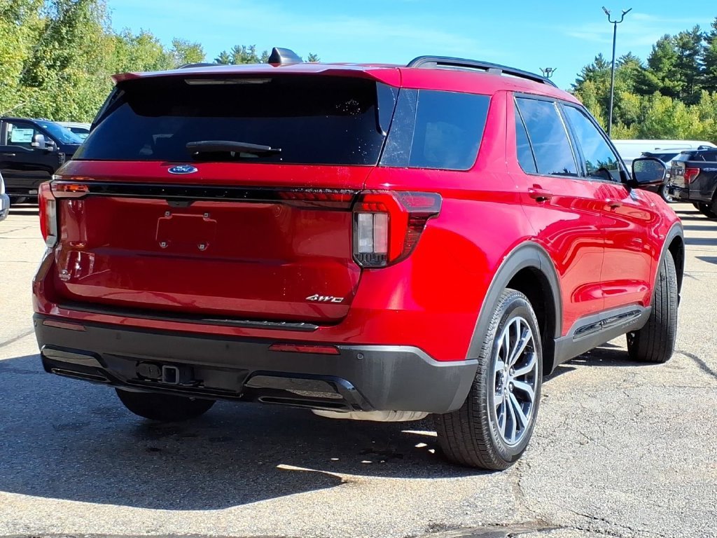 Certified Used 2025 Red Metallic Ford ST-Line image 4