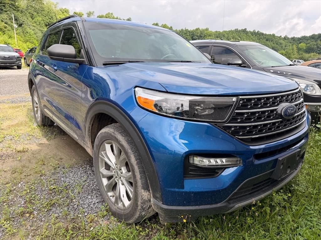 Used 2020 Blue Ford XLT image 5