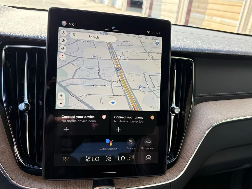 New 2026 Crystal White Volvo Ultra image 19