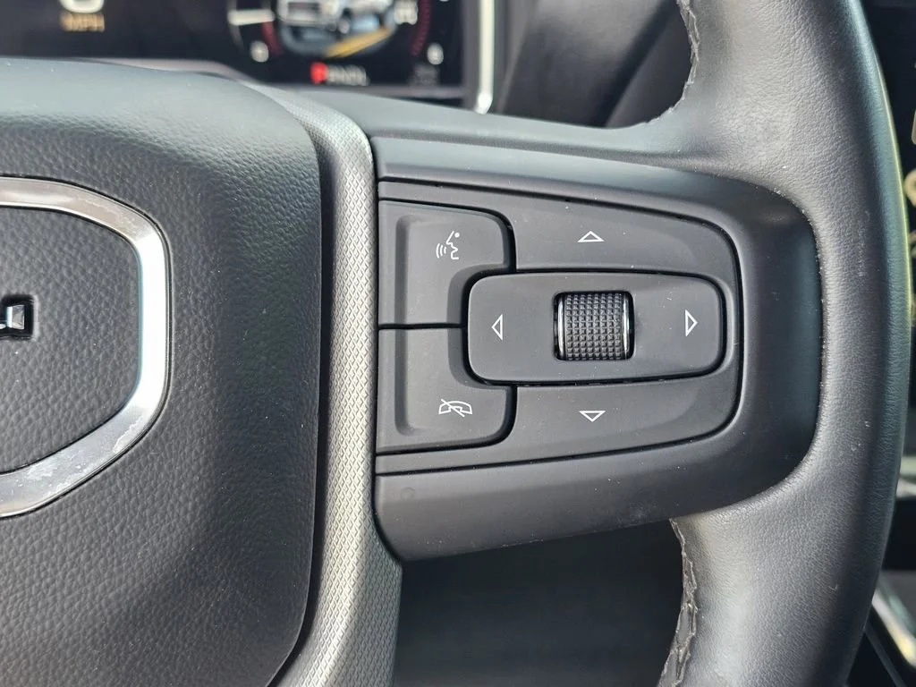 Used 2024 Onyx Black GMC Denali DRW image 24