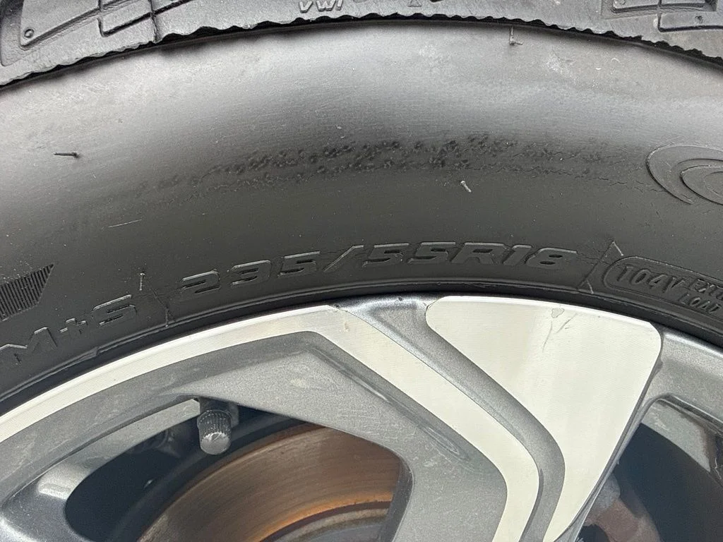 Used 2018  Honda EX image 23