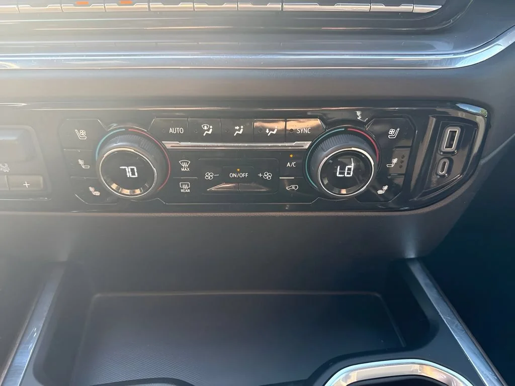 Used 2023 Black Chevrolet High Country image 27